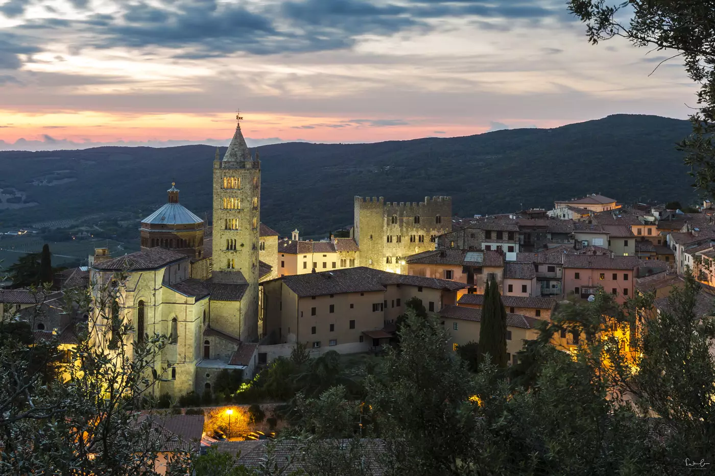 Massa Marittima, la perla medievale della Maremma: 5 curiosità misteriose e affascinanti da scoprire